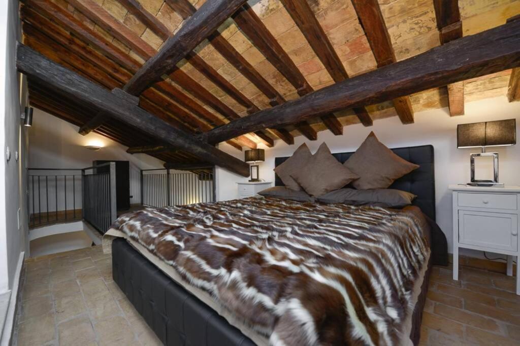 Ibernesi - Charming Apartment At The Roman Forums Exteriör bild