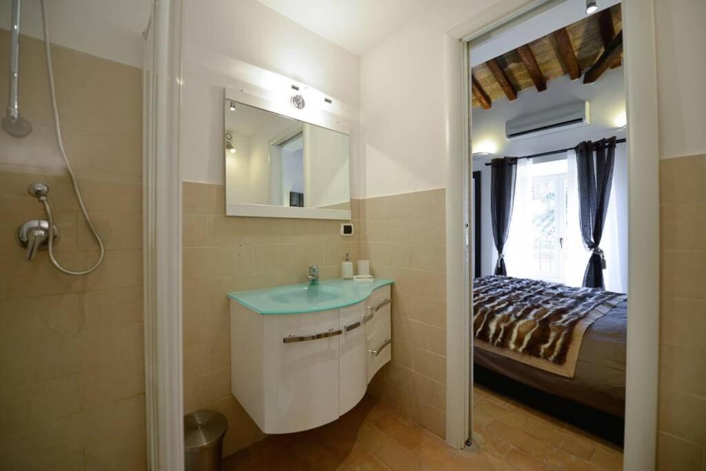 Ibernesi - Charming Apartment At The Roman Forums Exteriör bild